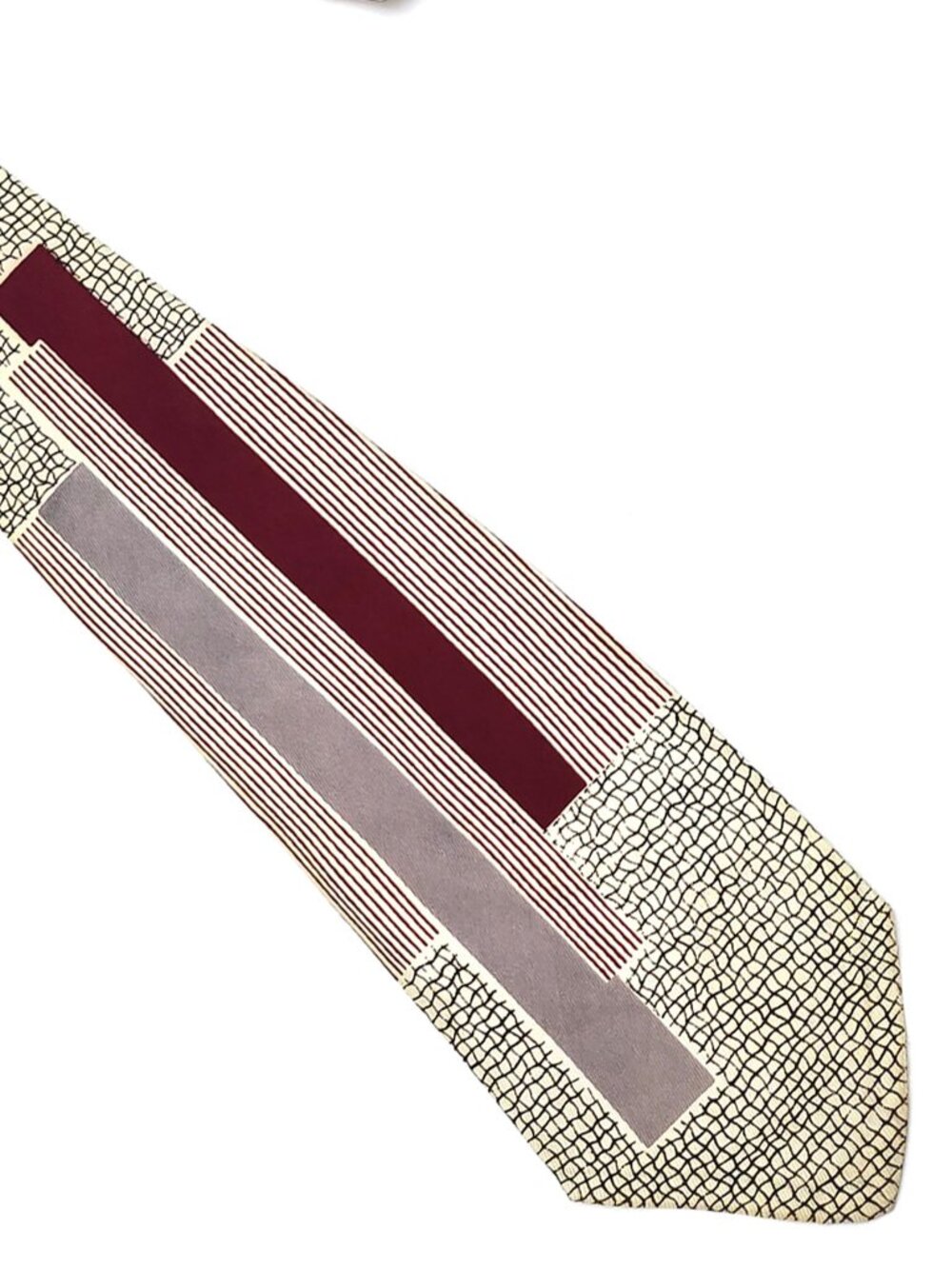 Vintage 1940s Fashion Craft Ivory Red Lavender Geometric Tie Necktie 3.75 x 50